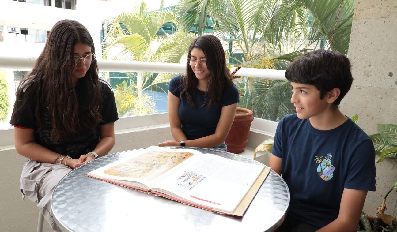 Esta es la importancia de conocer culturas diferentes durante la adolescencia